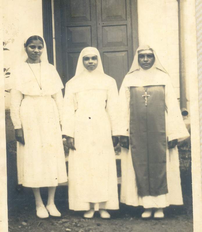 Postulant,Novice,Proessed sister befroe Vatican II Postulant,Novice,Proessed sister befroe Vatican II